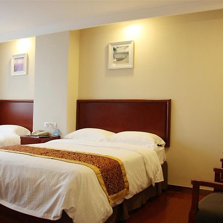 Greentree Inn Jiangsu Zhenjiang Dingmao Industrial Park Wode Square Express Hotel Eksteriør bilde
