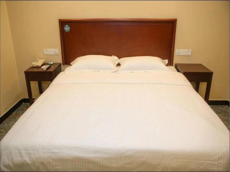 Greentree Inn Jiangsu Zhenjiang Dingmao Industrial Park Wode Square Express Hotel Eksteriør bilde