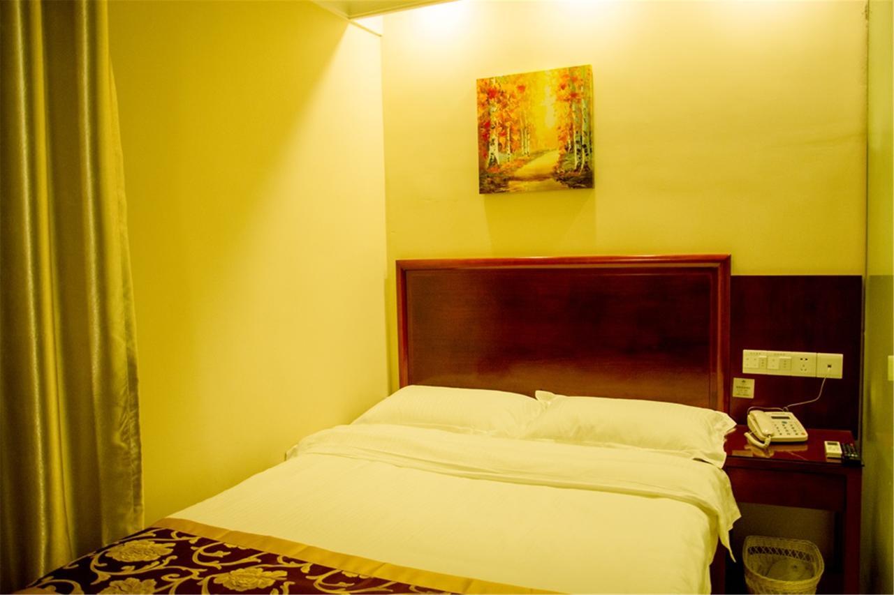 Greentree Inn Jiangsu Zhenjiang Dingmao Industrial Park Wode Square Express Hotel Eksteriør bilde