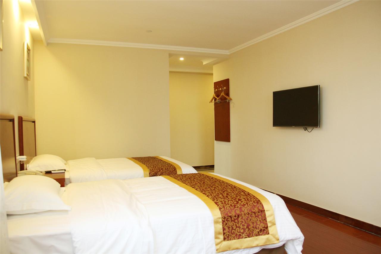 Greentree Inn Jiangsu Zhenjiang Dingmao Industrial Park Wode Square Express Hotel Eksteriør bilde