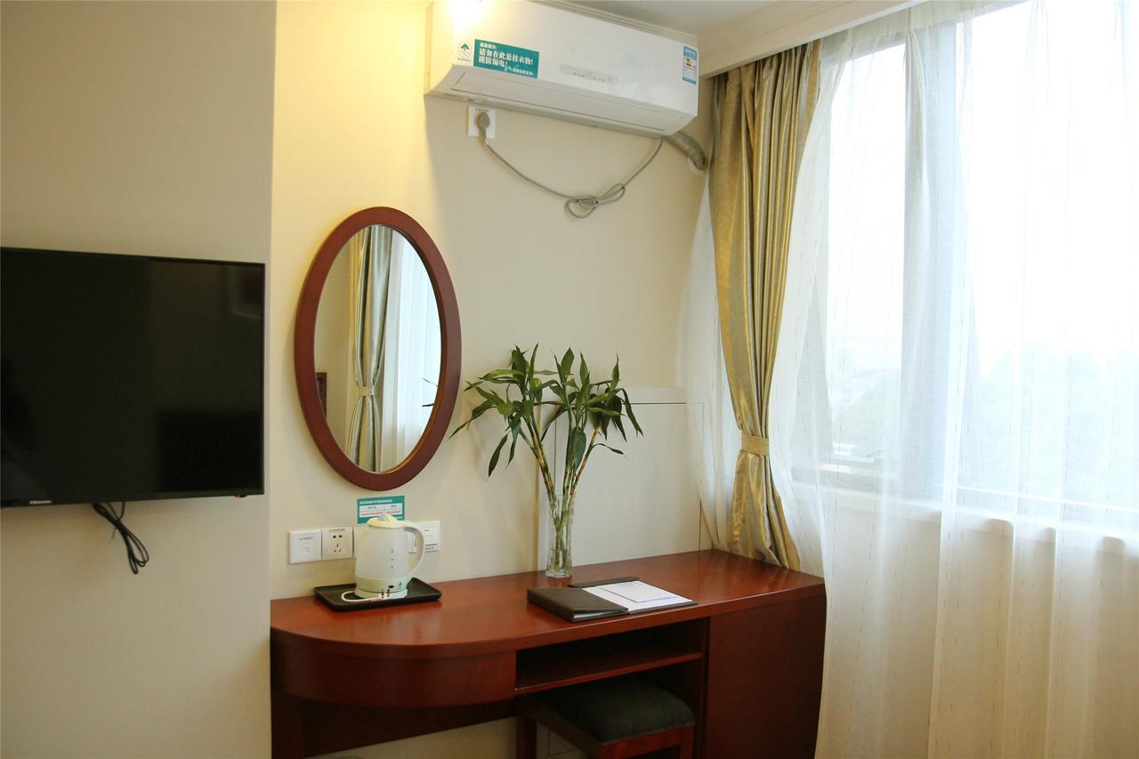 Greentree Inn Jiangsu Zhenjiang Dingmao Industrial Park Wode Square Express Hotel Eksteriør bilde