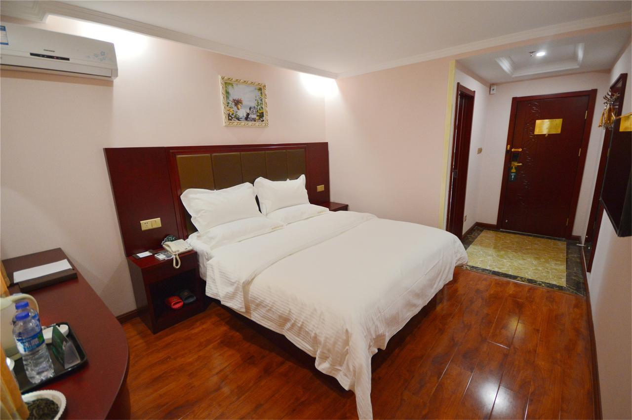 Greentree Inn Jiangsu Zhenjiang Dingmao Industrial Park Wode Square Express Hotel Eksteriør bilde